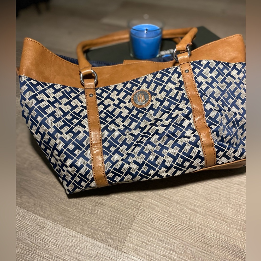 Tommy Hilfiger Navy and Tan Tote Bag